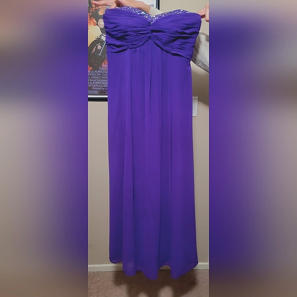 Purple David's Bridal Prom Dress Size 5 - Picture 1 of 4